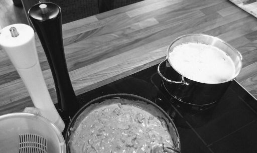 Wenn Mutti kocht: von Käsebrezeln, undichten Chefs & Vakuum-Knollen