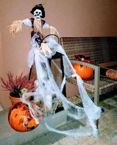 Happy Halloween! Von Schnitzverweigerung, Heulanfällen & erschreckenden Theateraufführungen